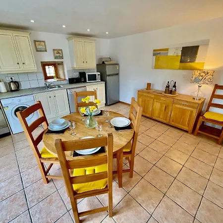 La Vieille Fromagerie * Brux