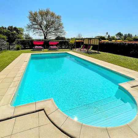 Holiday home La Vieille Fromagerie Brux